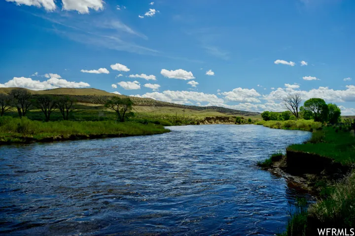 475 County Rd 324, Sinclair, Wyoming 82334