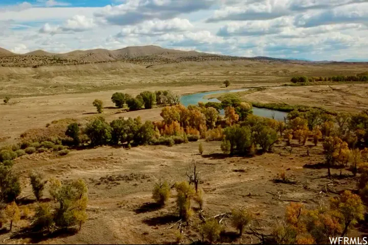 475 County Rd 324, Sinclair, Wyoming 82334