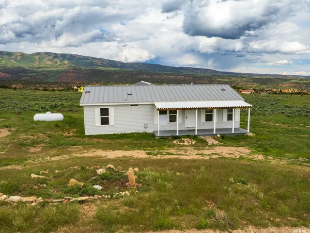 46250 W Bandanna Dr, Fruitland, Utah 84027