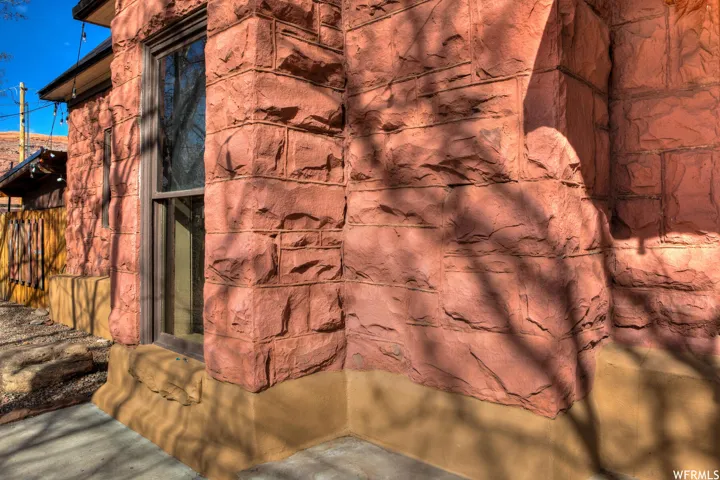 84 W 200 N, Moab, Utah 84532