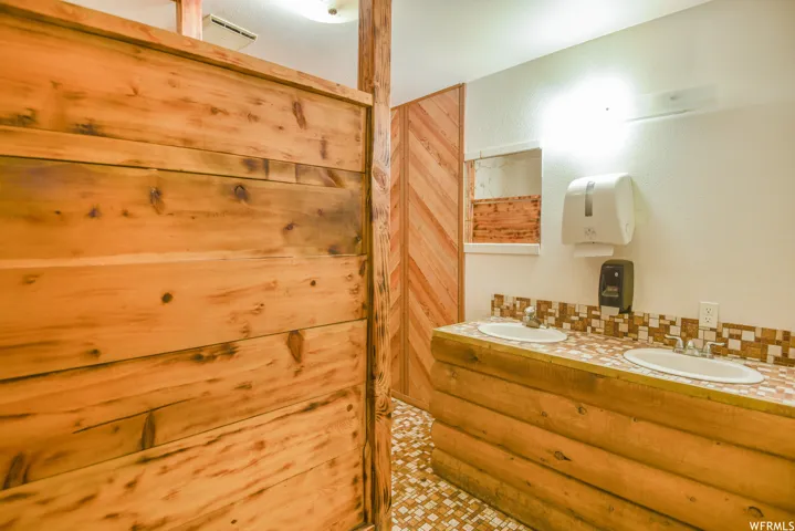 1425 N 400 W, Beaver, Utah 84713