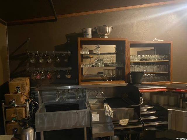 1089 E HWY 40