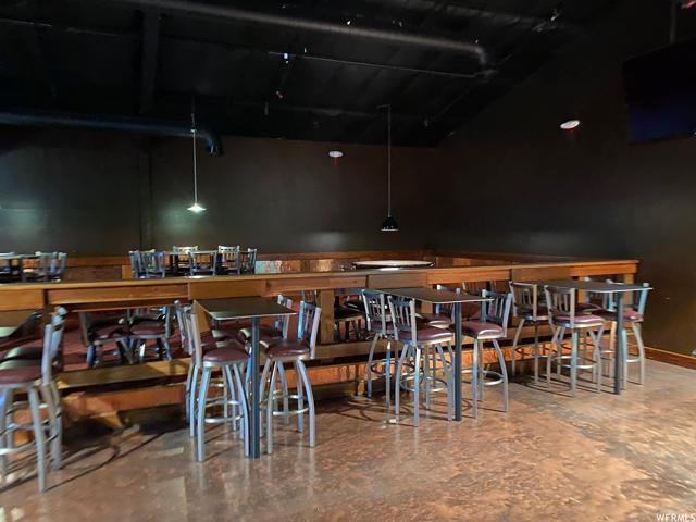 1089 E HWY 40