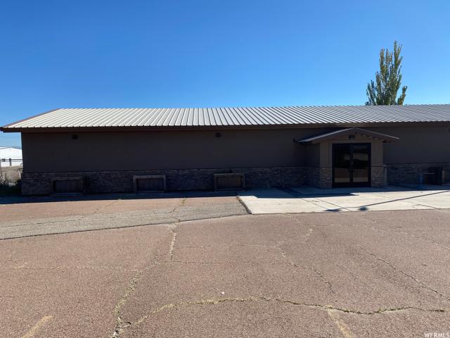 1089 E HWY 40