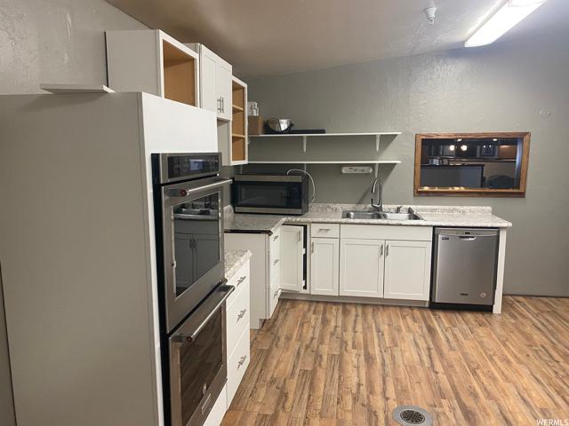 1089 E HWY 40