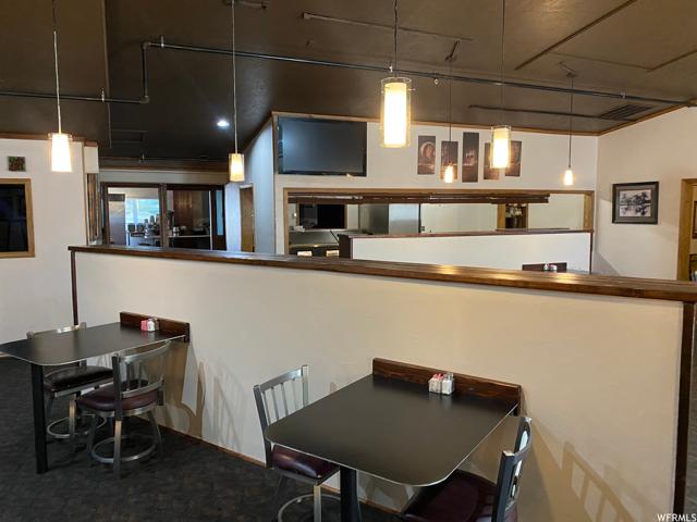 1089 E HWY 40