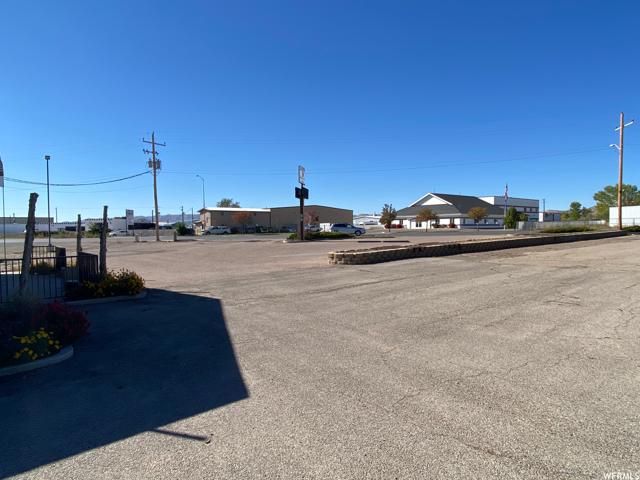 1089 E HWY 40