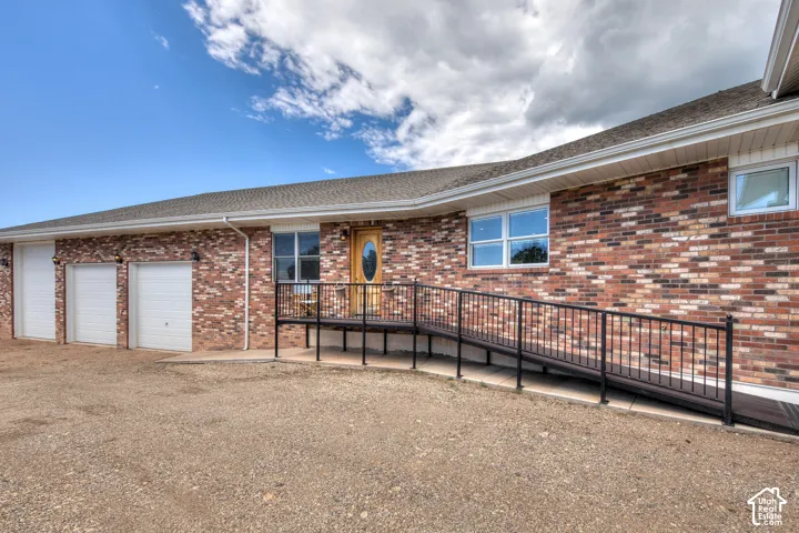 422 S Creek Rd, Monticello, Utah 84535