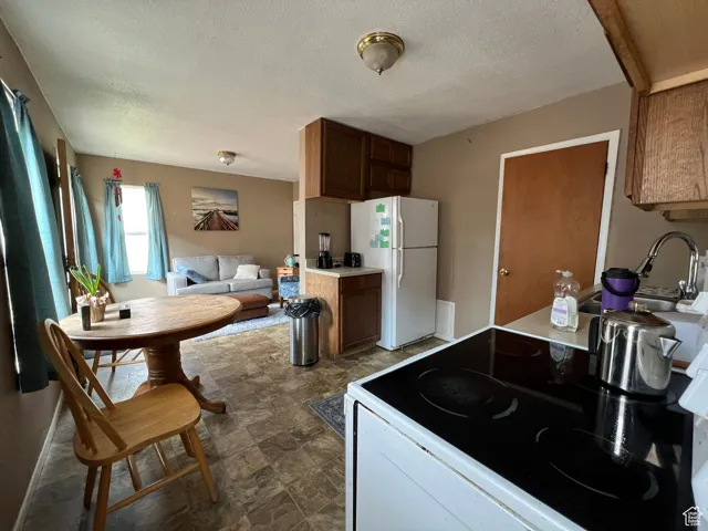 195 E 200 N, Moab, Utah 84532