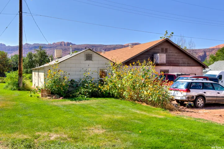195 E 200 N, Moab, Utah 84532