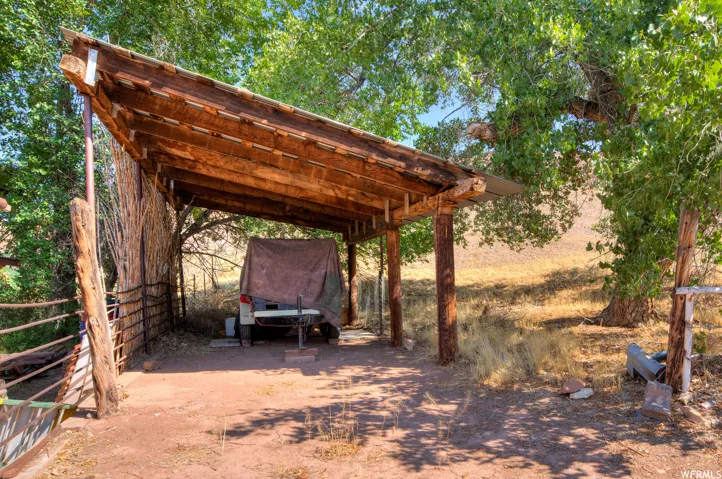195 E 200 N, Moab, Utah 84532