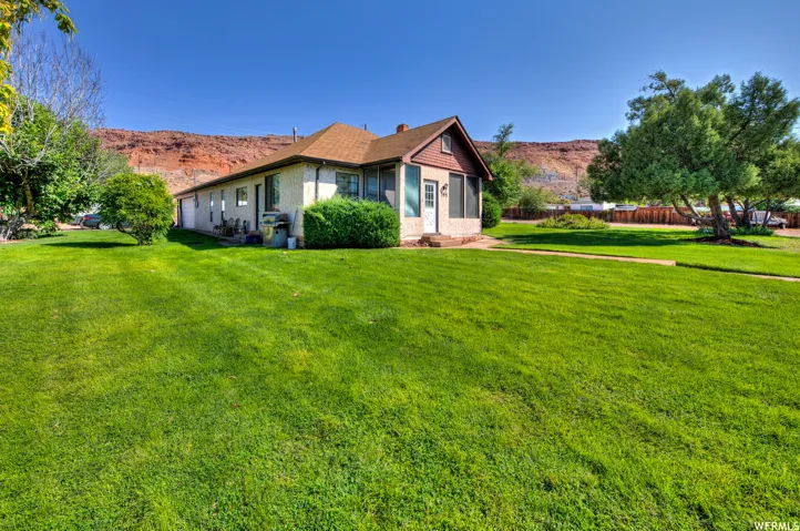 195 E 200 N, Moab, Utah 84532