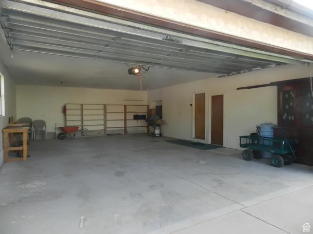 195 E 200 N, Moab, Utah 84532