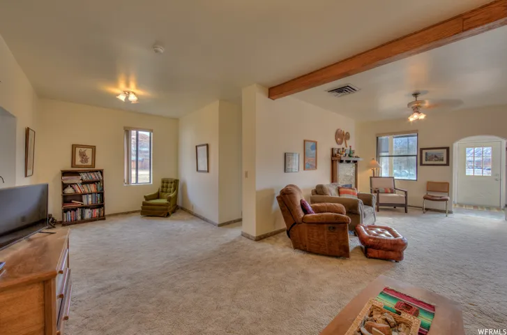 195 E 200 N, Moab, Utah 84532