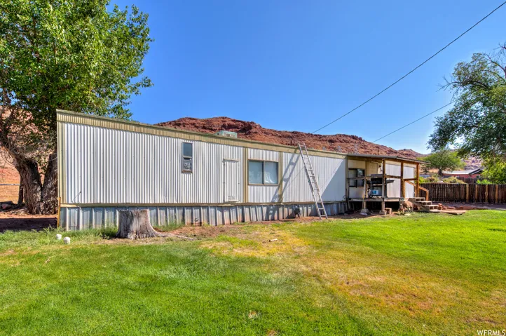 195 E 200 N, Moab, Utah 84532