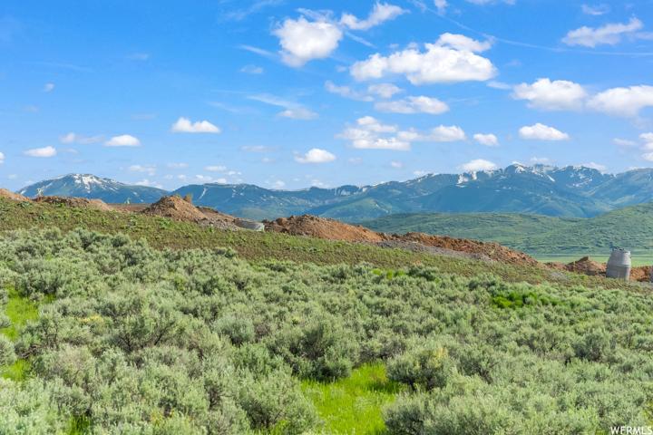 2890 SAGE HILLS PKWY #33
