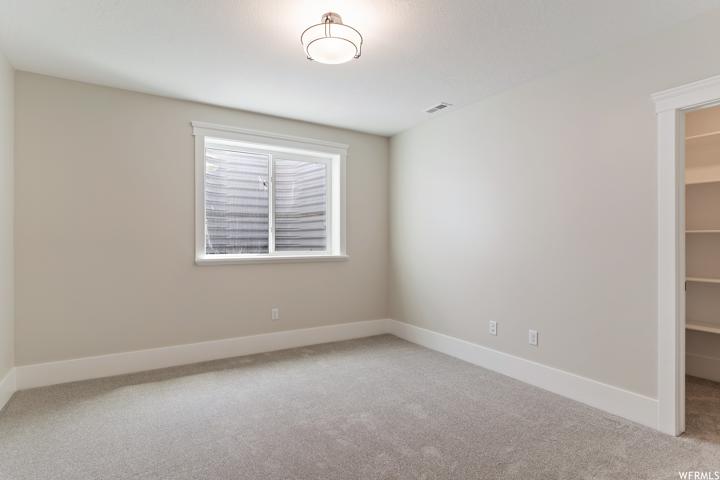170 N MAIN ST
