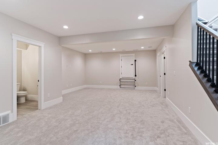 170 N MAIN ST