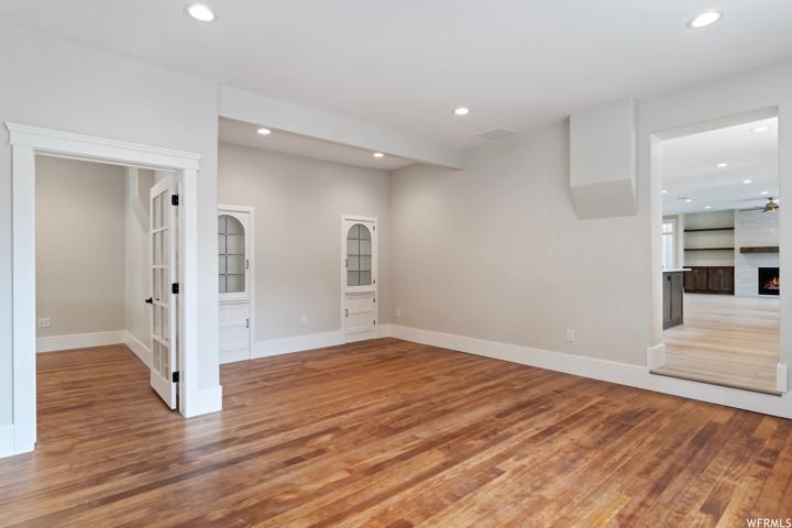 170 N MAIN ST