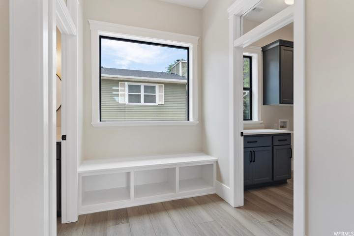 170 N MAIN ST