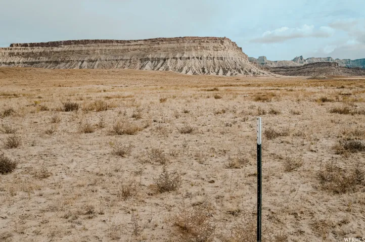 1 Coal Canyon Rd., Green River, Utah 84525