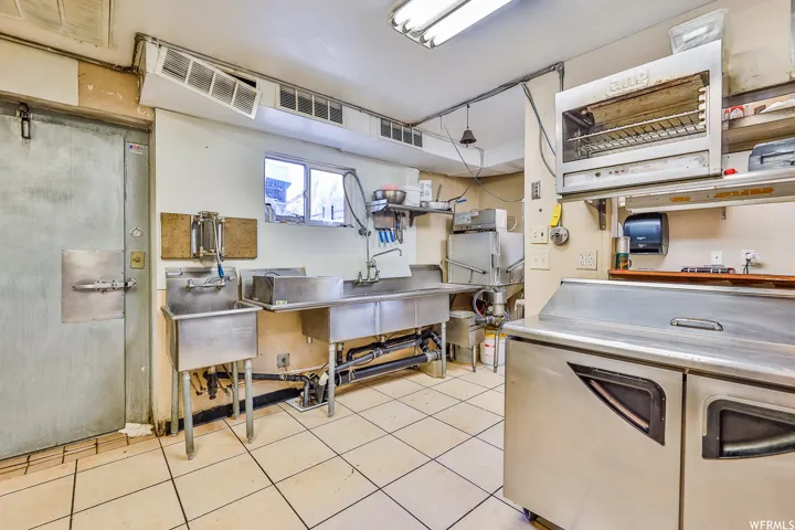 2439 N Sr 36 Hwy, Stockton, Utah 84071