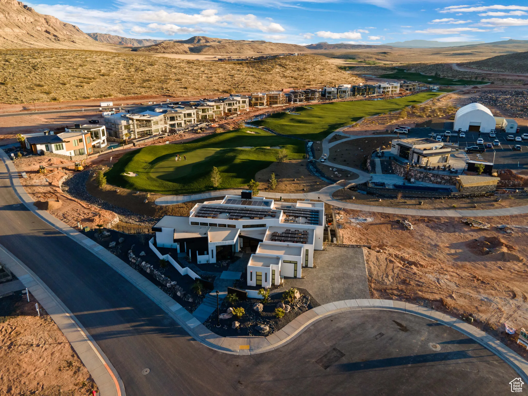 Birds eye view of property with a mountain view