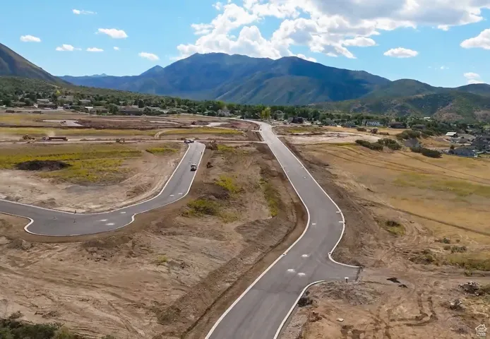 787 N Mountain View Dr, Elk Ridge, Utah 84651