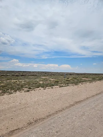 Expansive undeveloped land featuring a natural landscape and distant horizon