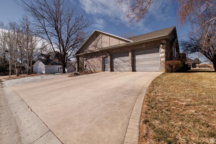 877 W LAGOON ST, Roosevelt, Utah 84066