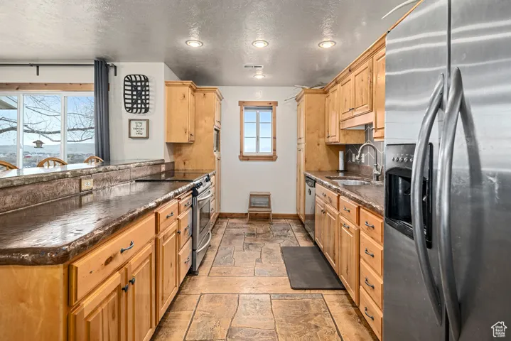 14975 S CANYON RD, Santaquin, Utah 84655