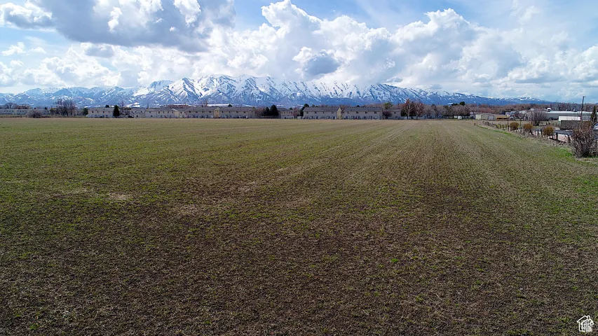 View of this undeveloped easily accessible land with a flat topography, suitable for most development