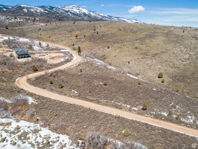 1355 W Cedar Ridge Dr, Garden City, Utah 84028