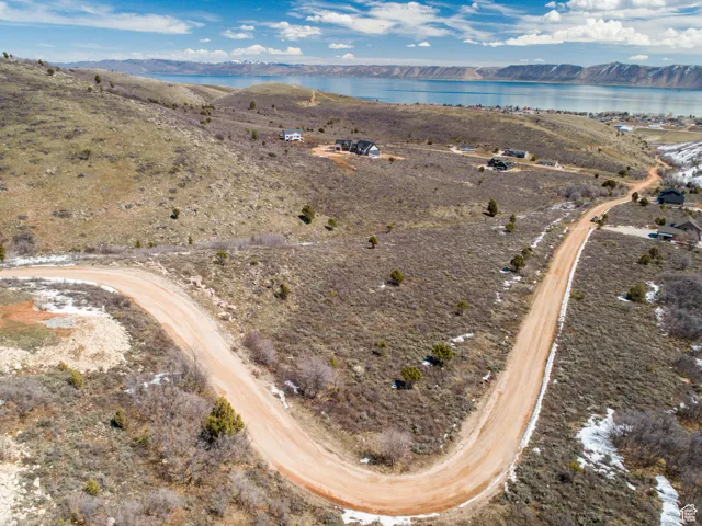 1355 W Cedar Ridge Dr, Garden City, Utah 84028