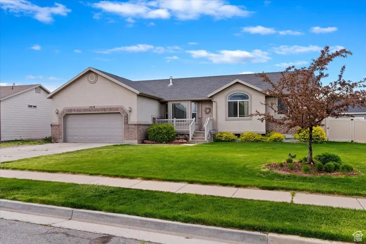 1319 W 1950 N, Clinton, Utah 84015
