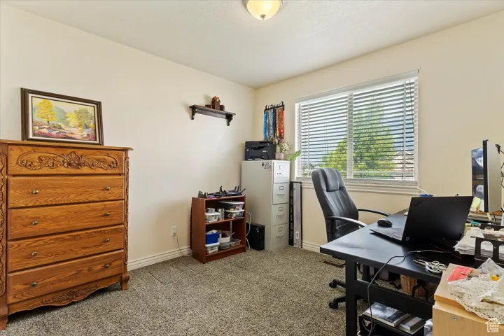 1319 W 1950 N, Clinton, Utah 84015