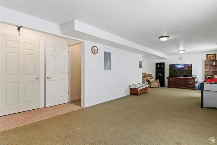 1319 W 1950 N, Clinton, Utah 84015