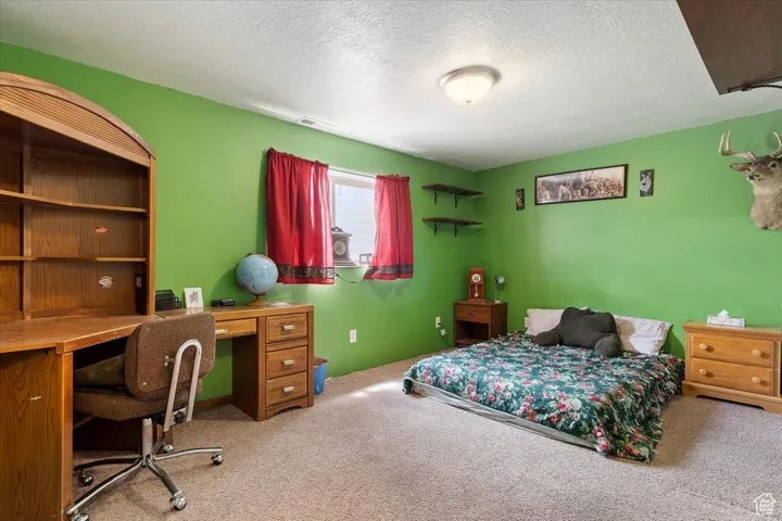 1319 W 1950 N, Clinton, Utah 84015