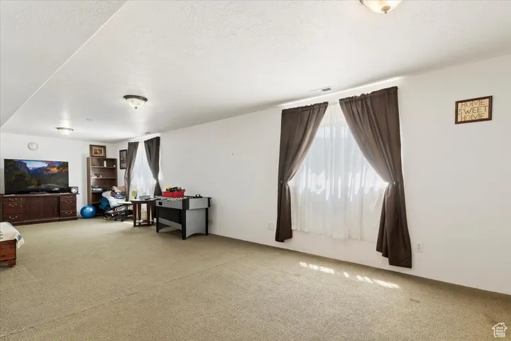 1319 W 1950 N, Clinton, Utah 84015