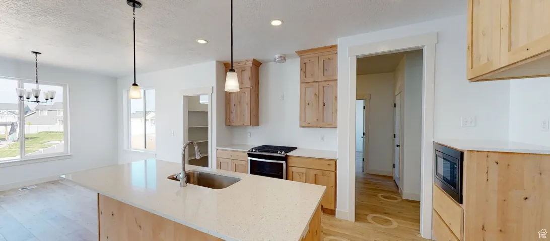 119 E 1590 S #32, Salem, Utah 84653