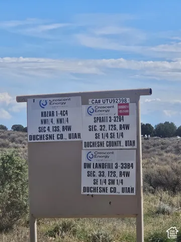 This sign is where you turn to get to the property