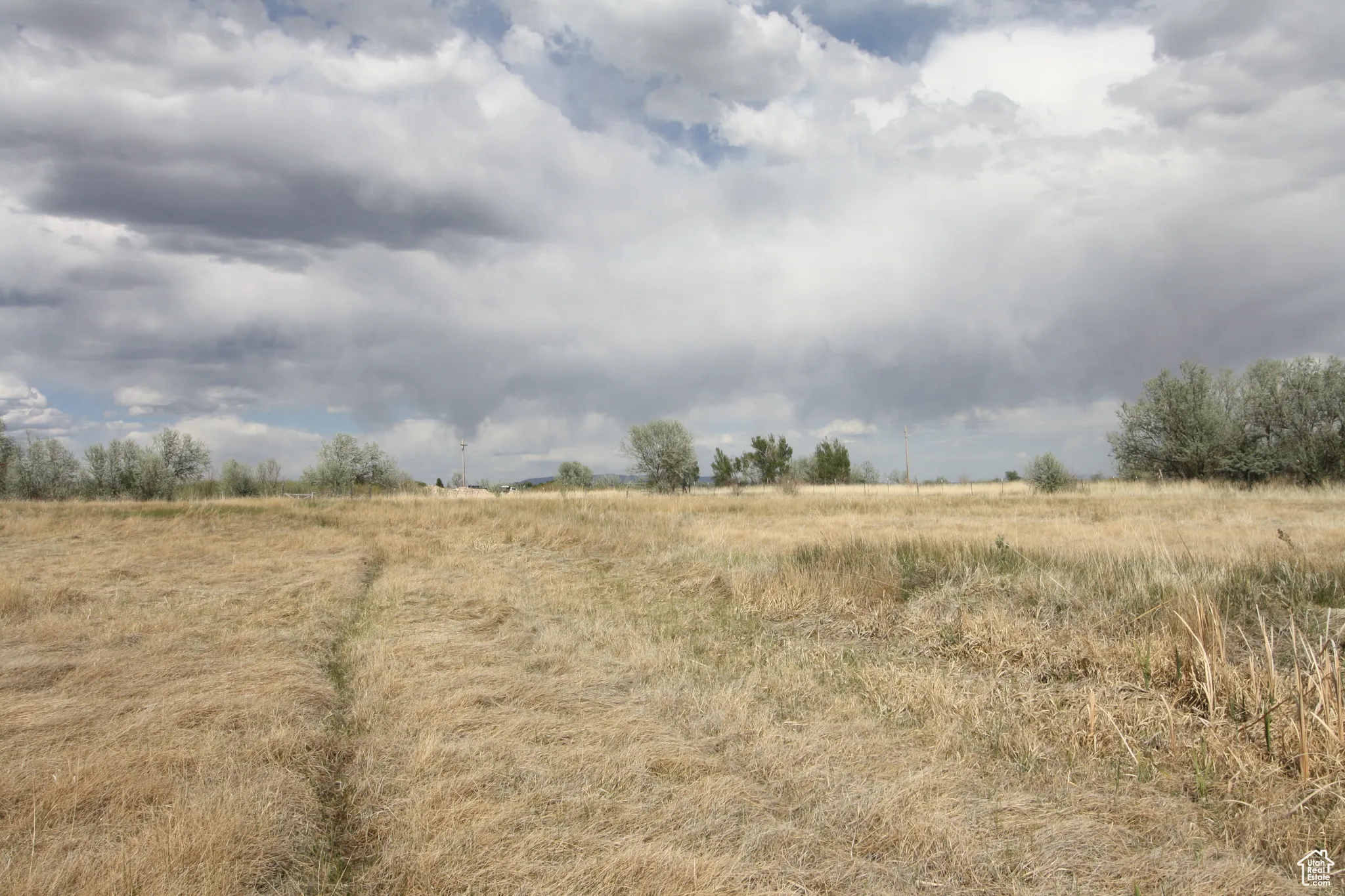 View of mother earth's splendor with a rural view