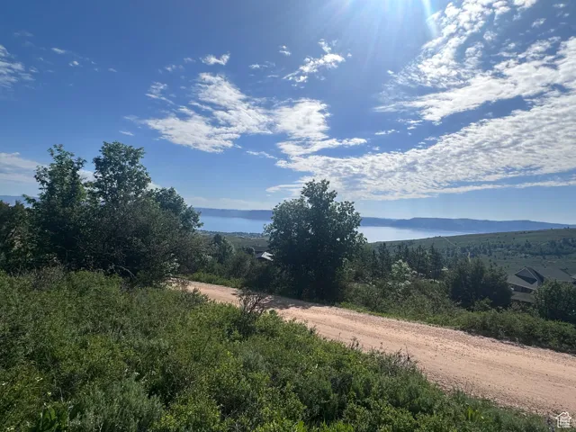 921 S Lakeview Dr, Garden City, Utah 84028