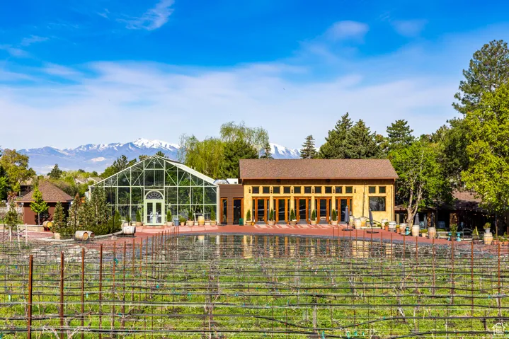 3787 E Quail Hill Ln, Sandy, Utah 84092