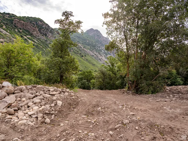 9677 S Quail Hill Ln, Sandy, Utah 84092