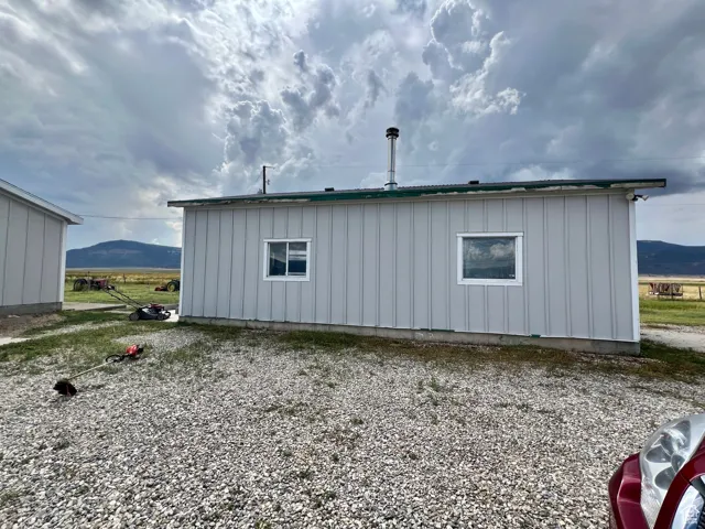Detached Garage