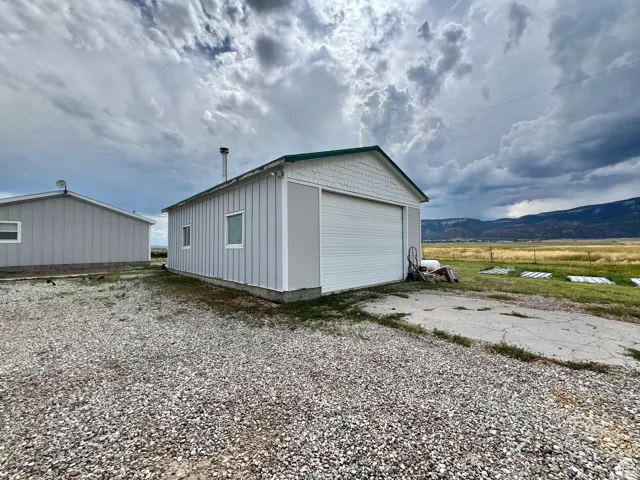 Detached Garage