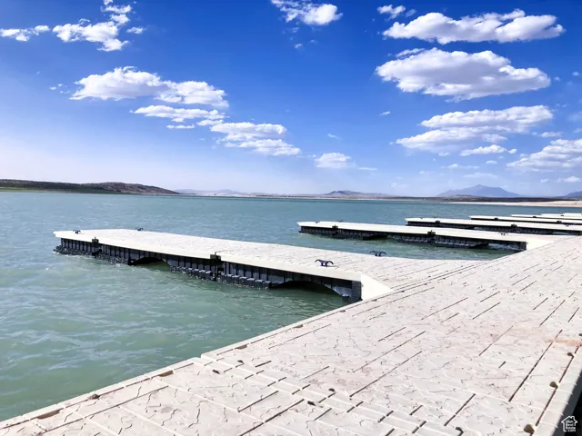9410 W Lakeside Cir, Levan, Utah 84639