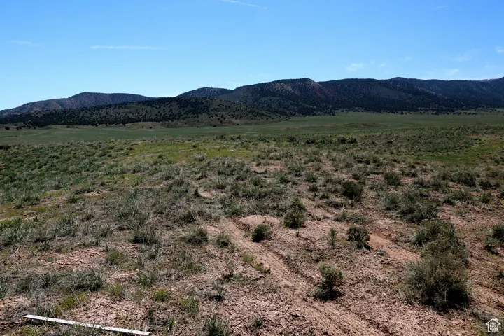 9390 W Lakeside Cir, Levan, Utah 84639