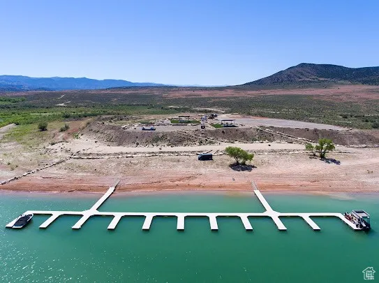 9390 W Lakeside Cir, Levan, Utah 84639